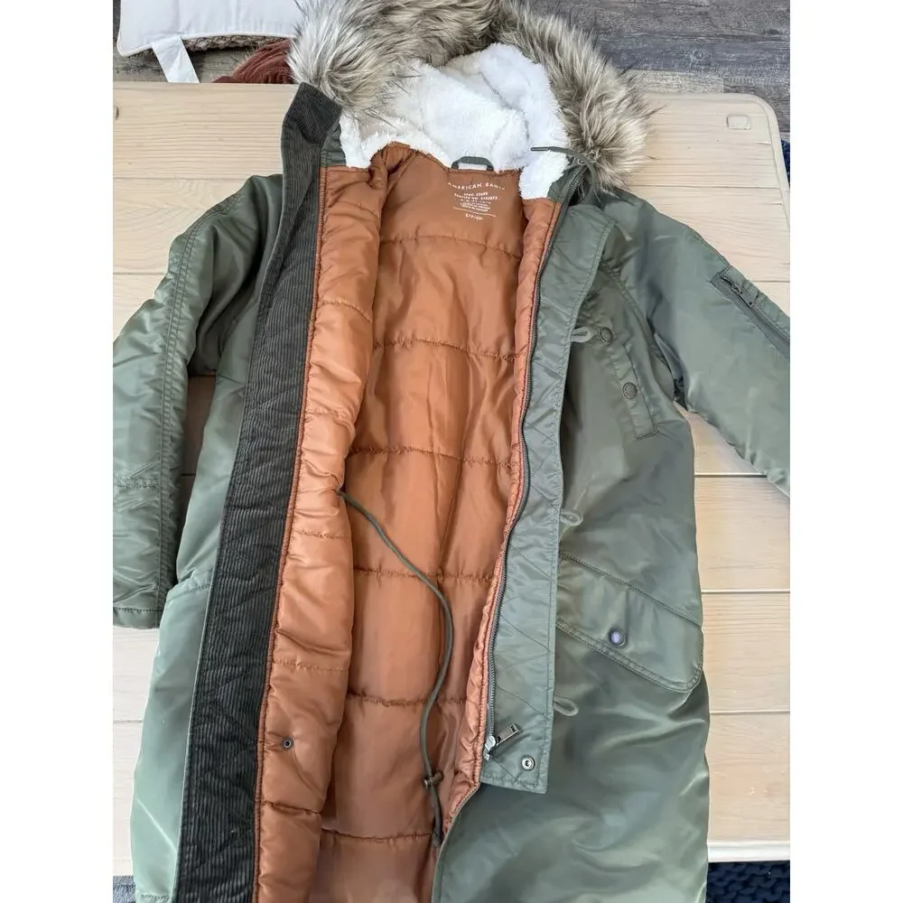 Women’s Small American Eagle Olive Green Winter Coat Parka Long Jacket Fur Hood - Picture 4 of 7